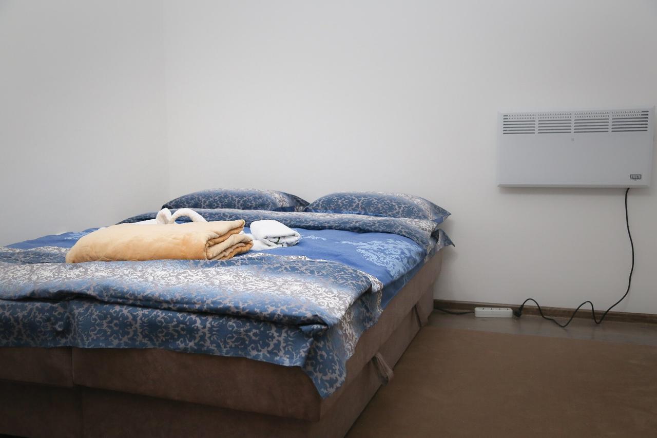 Comfort Inn Apartment 2 Novi Pazar Kültér fotó