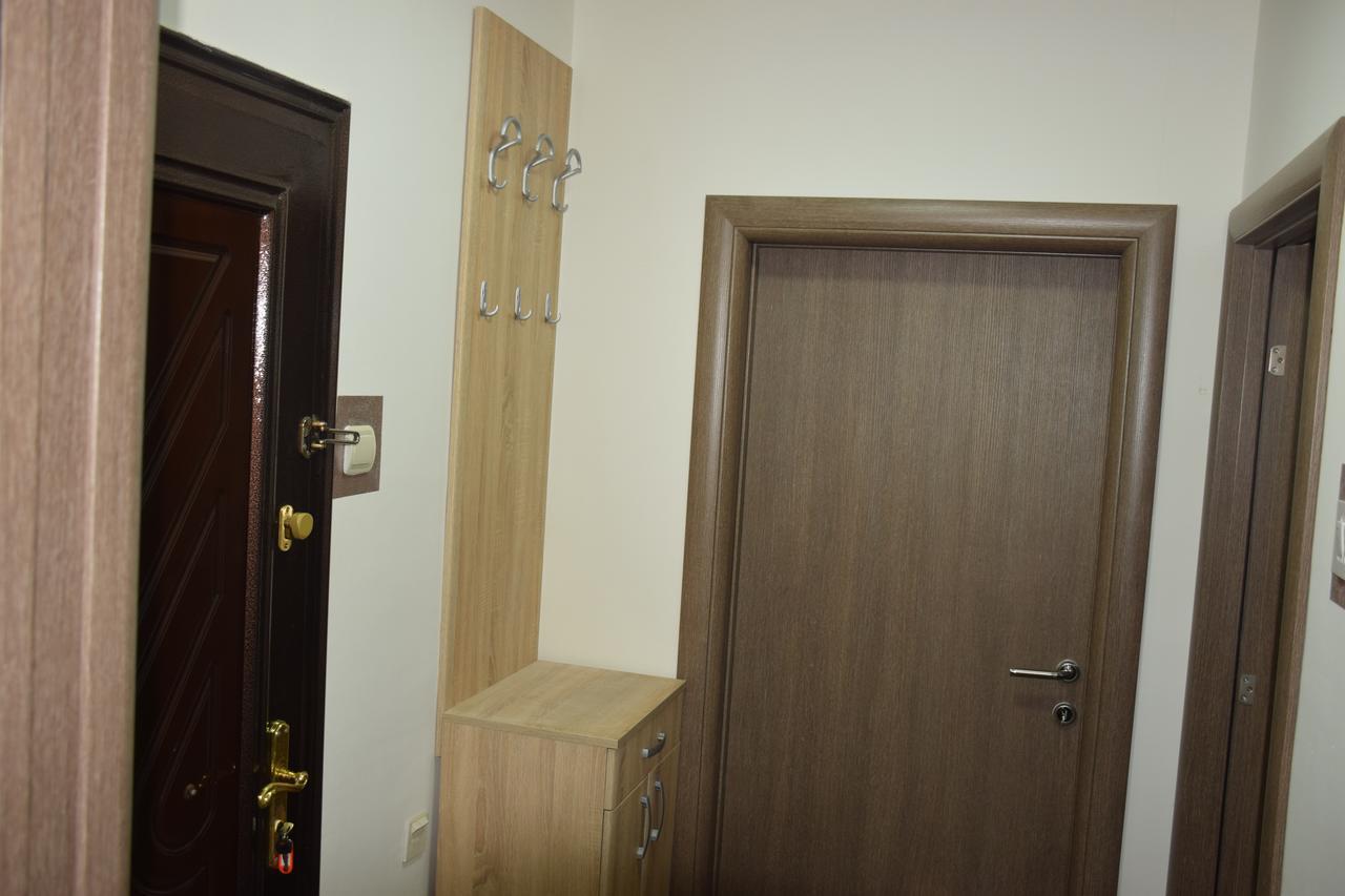 Comfort Inn Apartment 2 Novi Pazar Kültér fotó